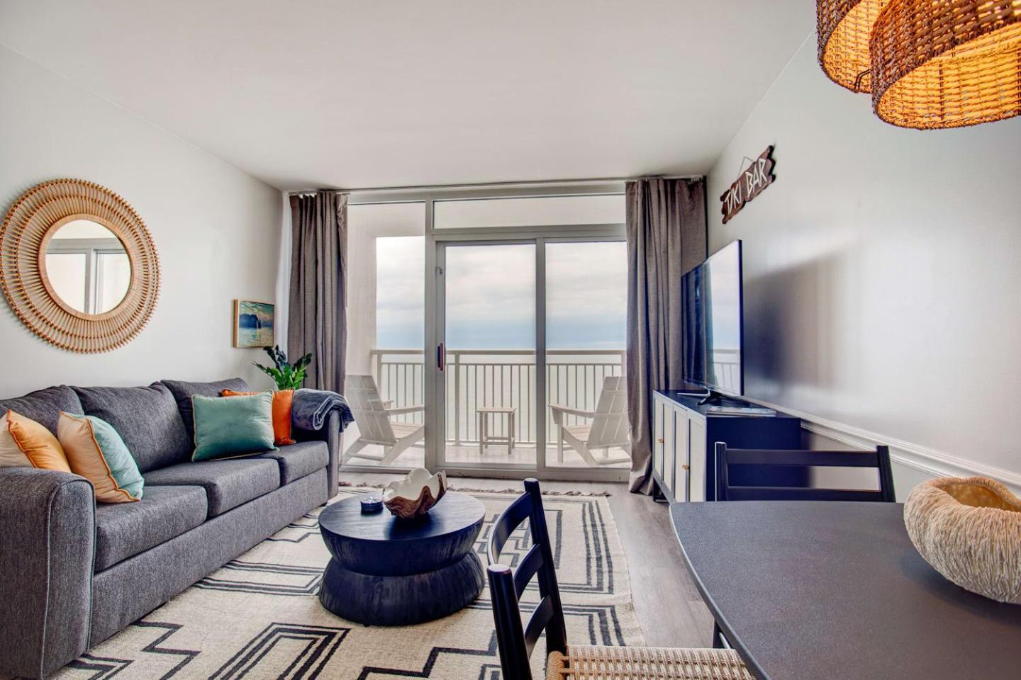 Oceanfront Escape Renovated Suite At Camelot Миртл-Бич Экстерьер фото